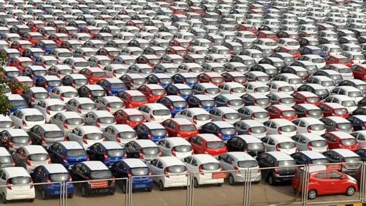 Otomobil pazarını ticari araç sürüklüyor