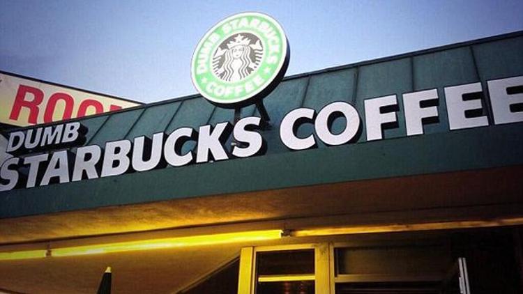 Aptal Starbucksın altından komedyen çıktı, iki gün sonra kapatıldı