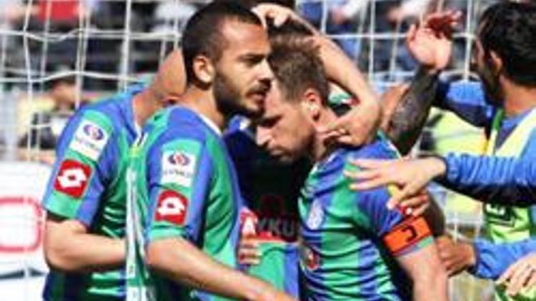 Rizespor 3 oyuncuyla yollarını ayırıyor