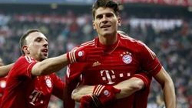 Bayern liderliğini sürdürdü