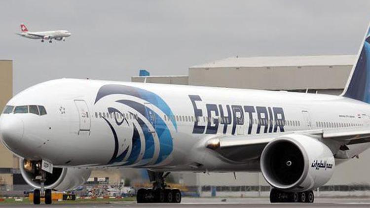Mısır Hava Yollarında çalışan 250 pilot toplu istifa kararı aldı