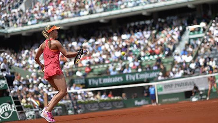 Fransa’da finalin adı: Sharapova-Halep