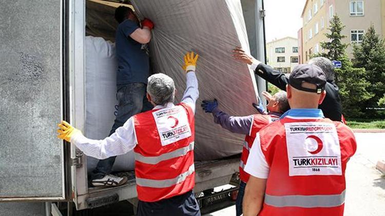 Türkmenler’e kardeş desteği