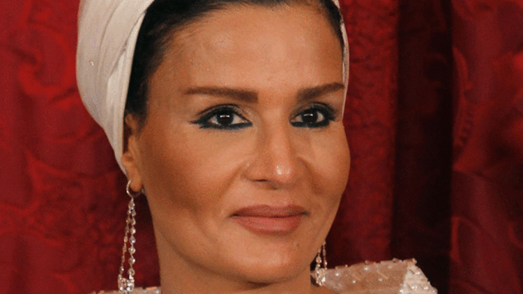 Katar Emirinin annesinden Batı medyasına eleştiri
