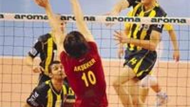 Derbide zafer Fener’in: 3-2