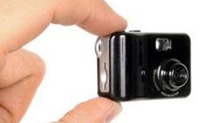 Dünyanın en küçük dijital fotoğraf makinesi
