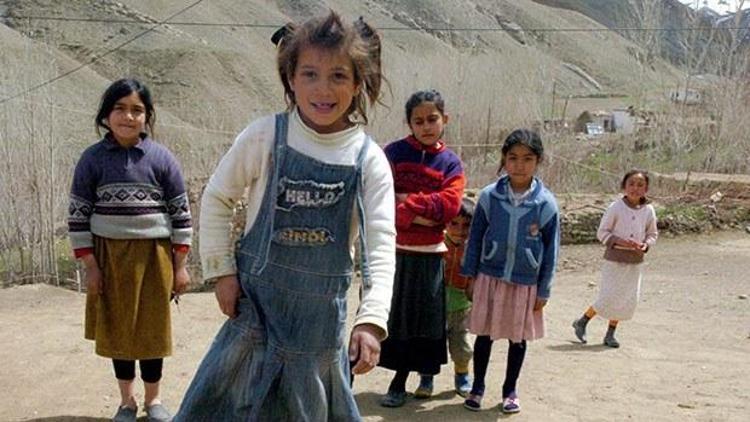 Türkiye’de çocuk yoksunluğu oranı yüzde 63.5