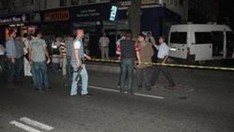 İstinye Karakoluna silahlı ve el bombalı saldırı