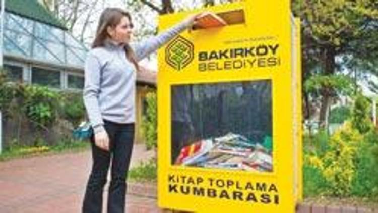 Kitaplar kumbarada birikiyor