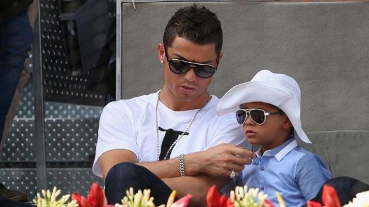 Ronaldonun oğlunun annesi hala bilinmiyor