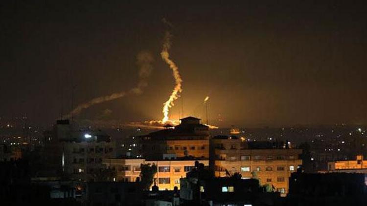 Gazzeye saldırılar devam ediyor