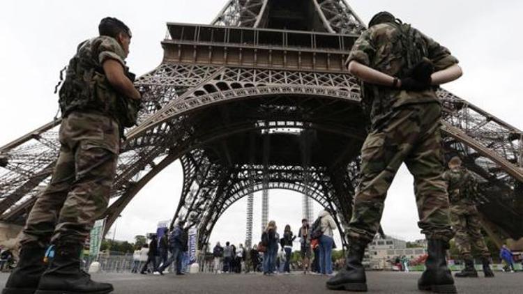 Fransada 10 bin asker görevlendiriliyor