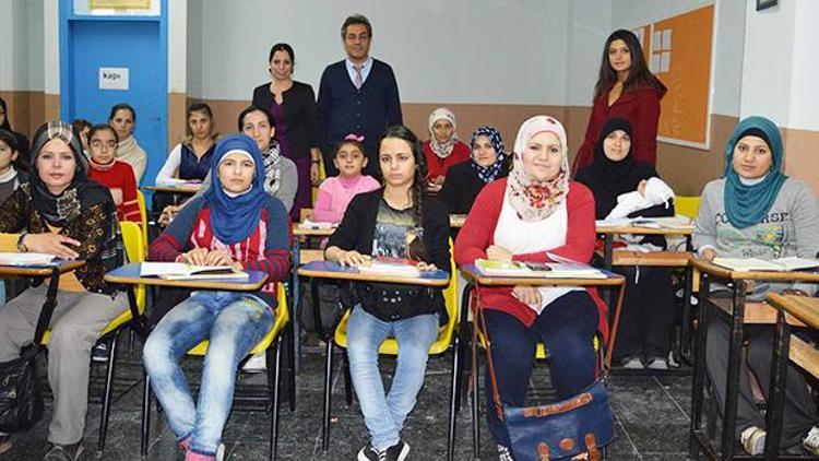Suriyeliler Türkçe öğreniyor