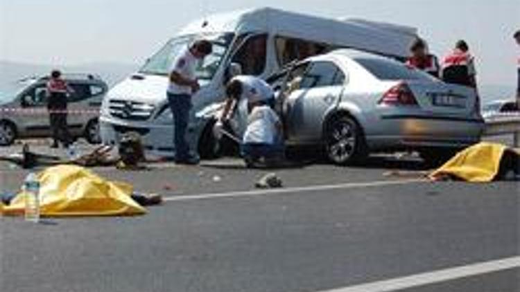 Bayramda trafik kazaları: 42 kişi öldü 273 yaralı