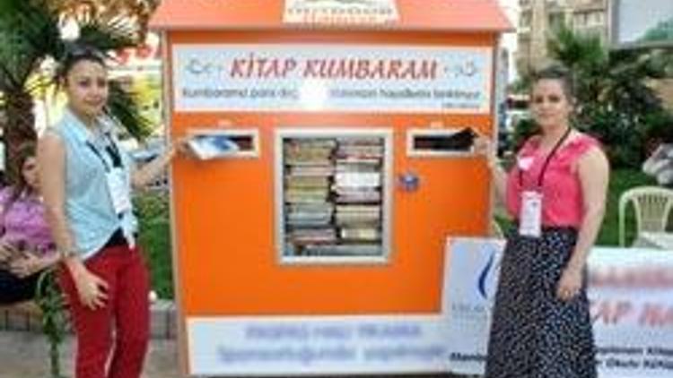 Kitap kumbarasına 3 ayda 468 kitap