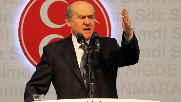 Bahçeli: Türk milleti TSKyı terörist gösteren hainlerin defterini dürecektir