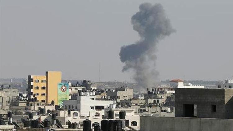 Ateşkes bozuldu, İsrail Gazzeyi vurdu