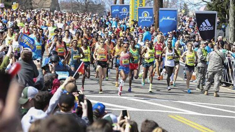 Boston Maratonu koşuldu