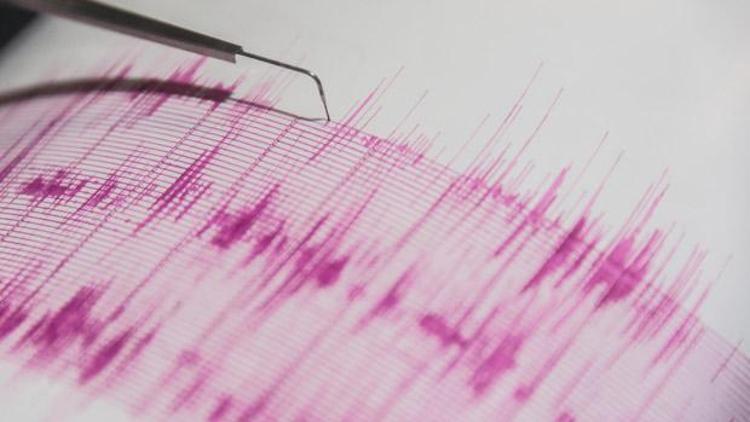 Hindistanda 6.7 büyüklüğünde deprem