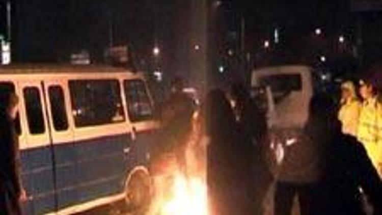 Bursada minibüsçüler polisle çatıştı