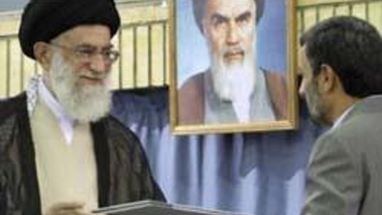 İranda Ahmedinejadla Hamaney arasında otorite mücadelesi