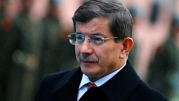 Davutoğlu acılı aileyi aradı