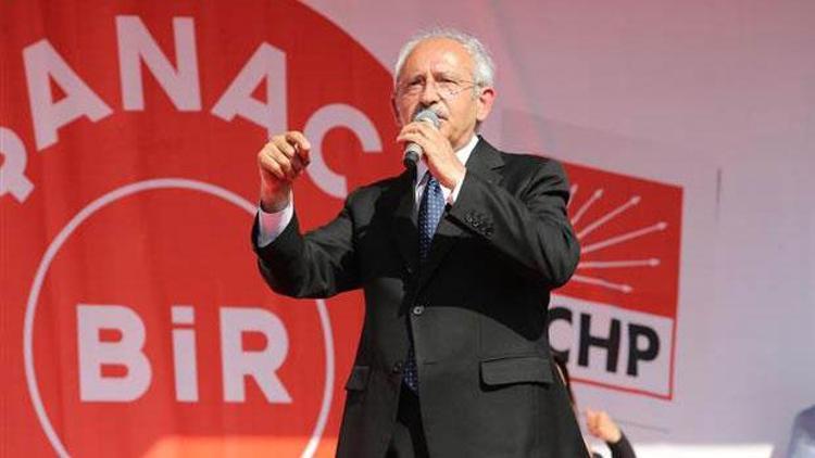 Kılıçdaroğlu: Davutoğlu Erdoğan için, Kılıçdaroğlu halk için çalışır