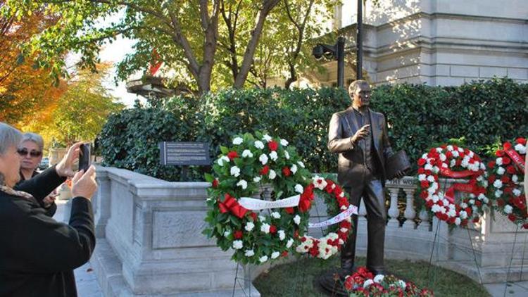 Washington’da tarihi gün: ABD’nin ilk Atatürk heykeli