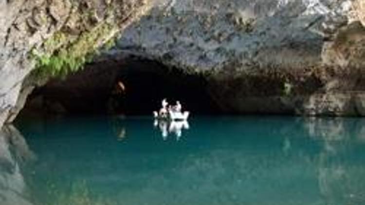 Antalya’nın mağaraları yurtdışında görücüye çıkıyor