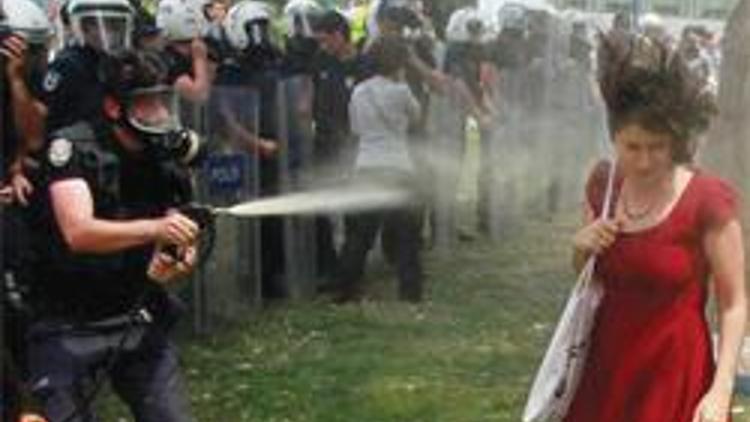 Bakan Güler: Polis orantılı gazımız modern