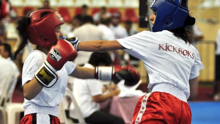 Kick boksta Dünya sınavı