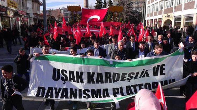 Uşak Valisi protestolara destek verdi