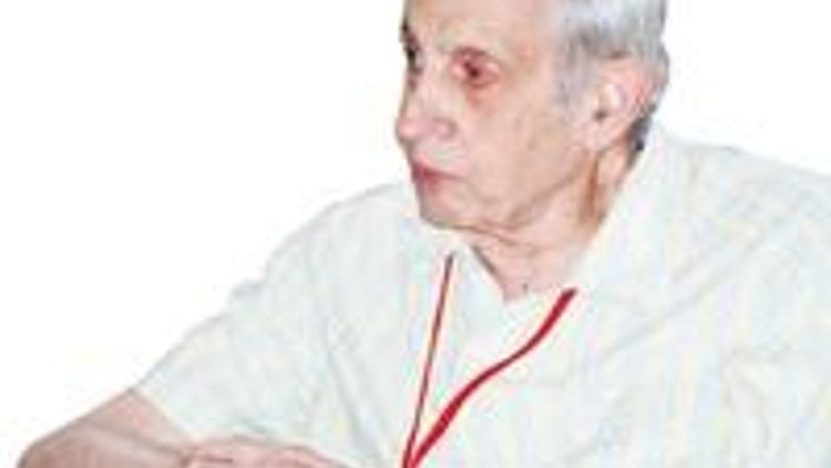 84 yaşında, Nobel sahibi ve şizofreni hastası bir çocuk