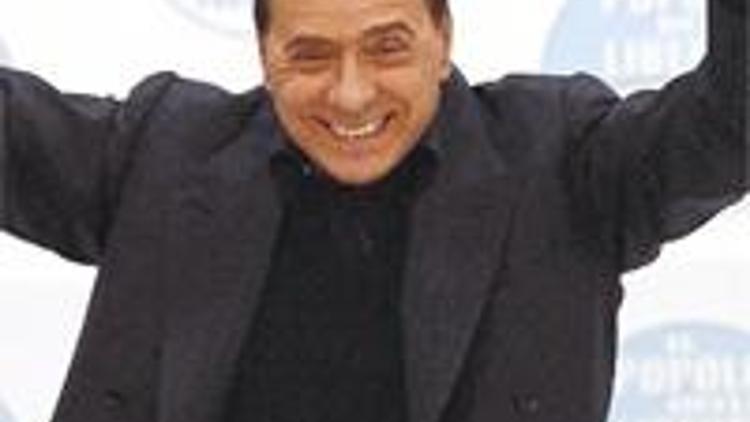 Berlusconi yine iktidarda