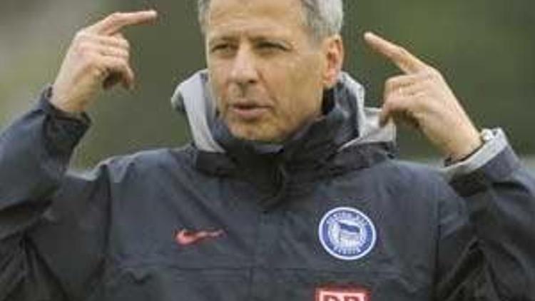 Lucian Favre istifa etti