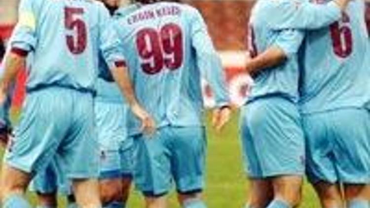 Trabzonspor Sivasspor karşısında ilk peşinde