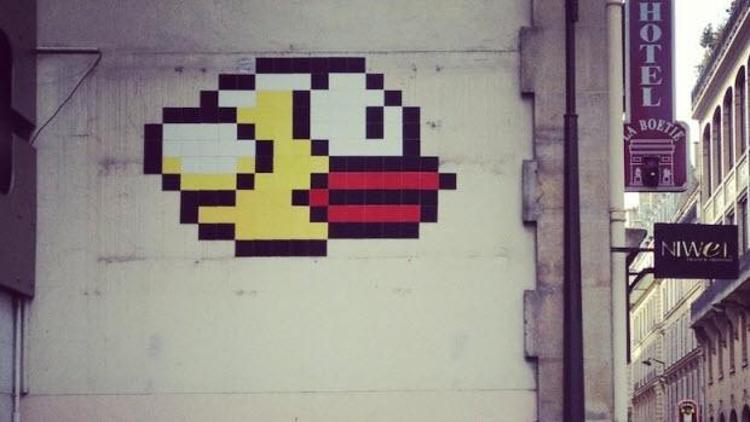 Flappy Bird Parisin göbeğine kondu