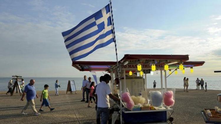 Moodys, Yunanistanın notunu düşürdü