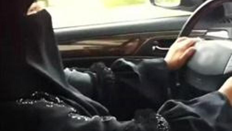 Suudi Arabistan’da kadın sürücü trafik kazasına kurban gitti