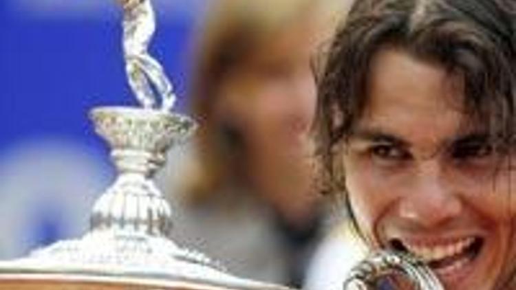 Barcelona Açıkı Nadal kazandı