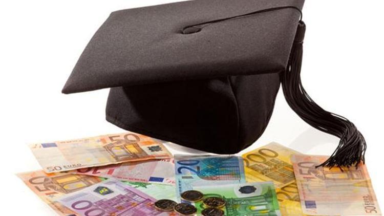 Almanyada yüksekokul yardımı 735 Euro’ya çıkarıldı