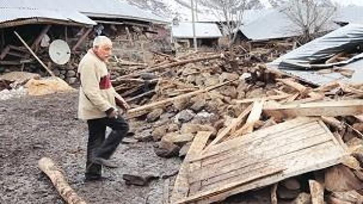 TOKİ, kerpiç ev alarmına geçti, 121 bini ruhsatlı çıktı