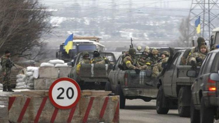 Minsk görüşmeleri öncesi Ukraynada şiddet tırmanıyor