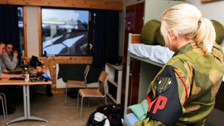 Norveç ordusunda şimdi de kadın komando dönemi başladı