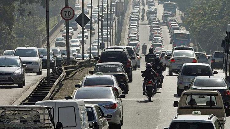 Emekliliğine iki gün kala 205 trafik cezası kesen polis rekor kırdı