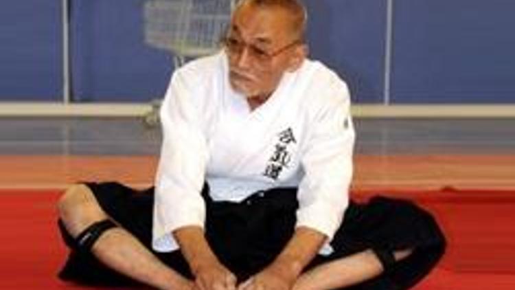 Aikido ustası Kenji Kumagai Sakaryada