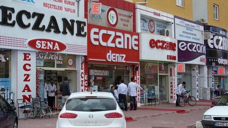 Eczacılar muayene ücretini hastadan almak istemiyor