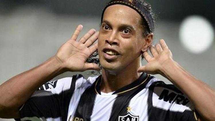 Ronaldinhonun yeni takımı belli oldu