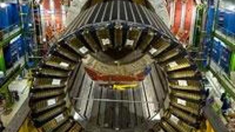 CERNi ekmek kırıntısı durdurdu
