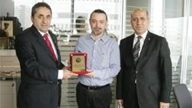 Büro-Sen’den Ankara Hürriyet’e anket ödülü